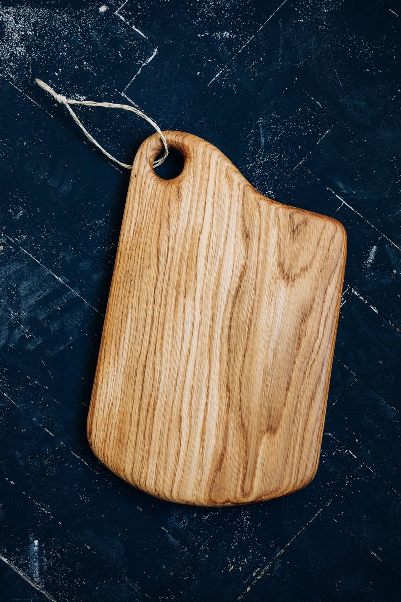 Oak Board with Cord